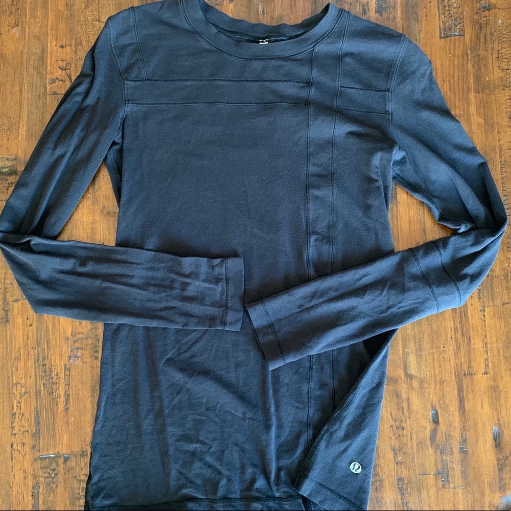 Lululemon Black Long Sleeve Top